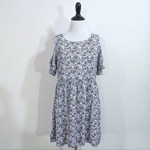 Doe & Rae Cold Shoulder Print Dress - Size Large Womens L - Picture 4 of 9